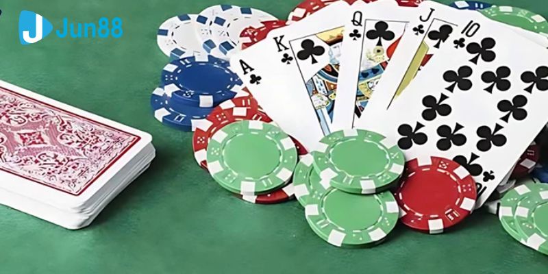 Mẹo để ghi nhớ thứ tự bài poker
